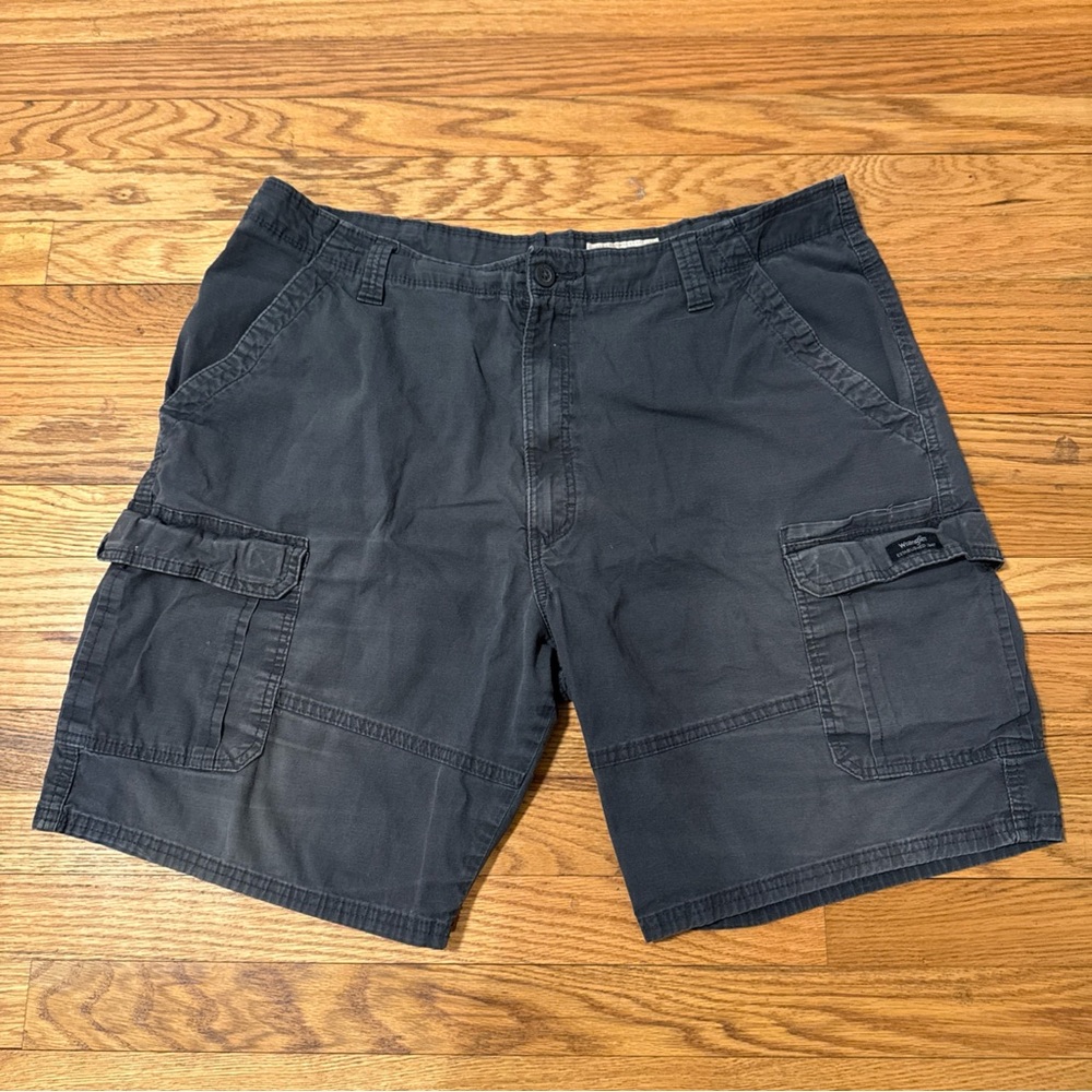 Wrangler Cargo Shorts Men's Washed Dark Gray Relaxed Fit 40x10